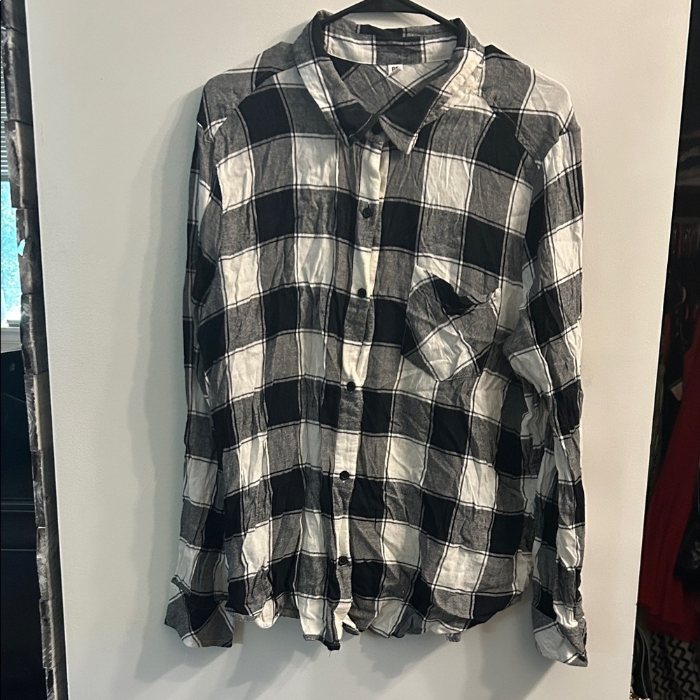 BP Black and White Plaid Women’s Shirt